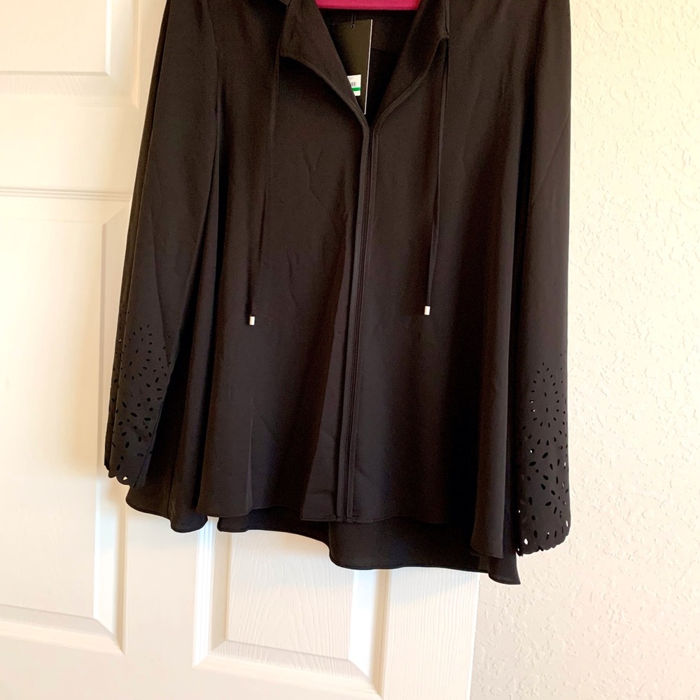 Women’s Jones New York black blouse